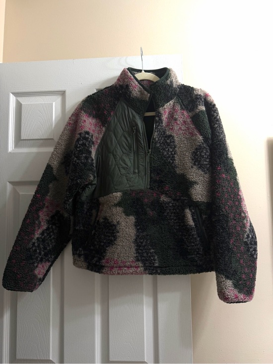 JoyLab Jackets & Blazers - Women's Plush Sherpa Pullover Jacket in Green & Pink